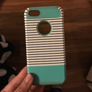 iPhone 5s phone case.